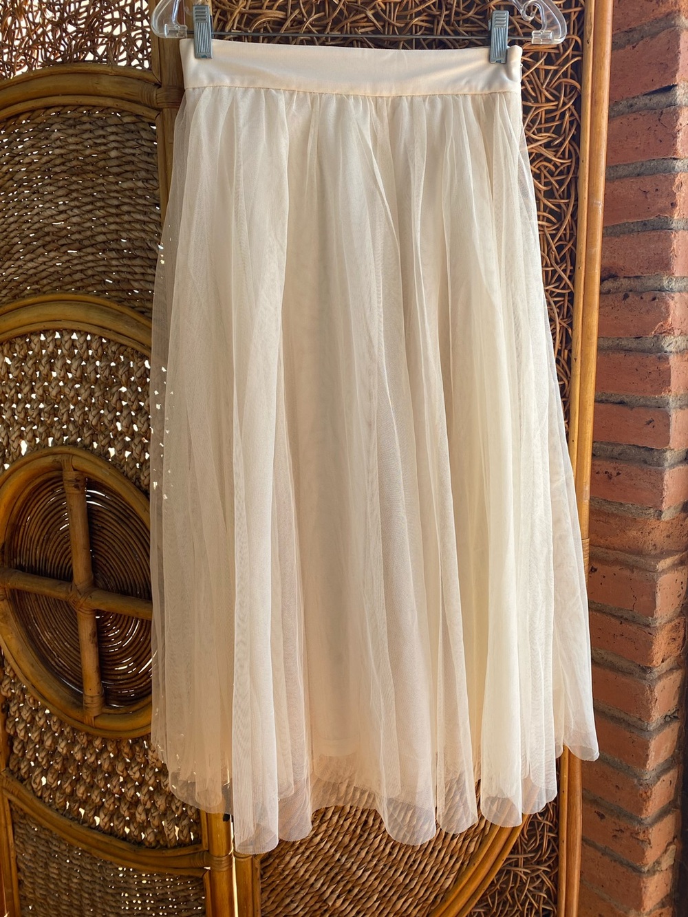 H&M Cream Midi Tulle Skirt